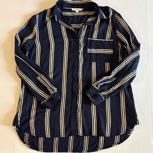 beachlunchlounge Navy and Cream Vertical Stripe Button-Down Shirt